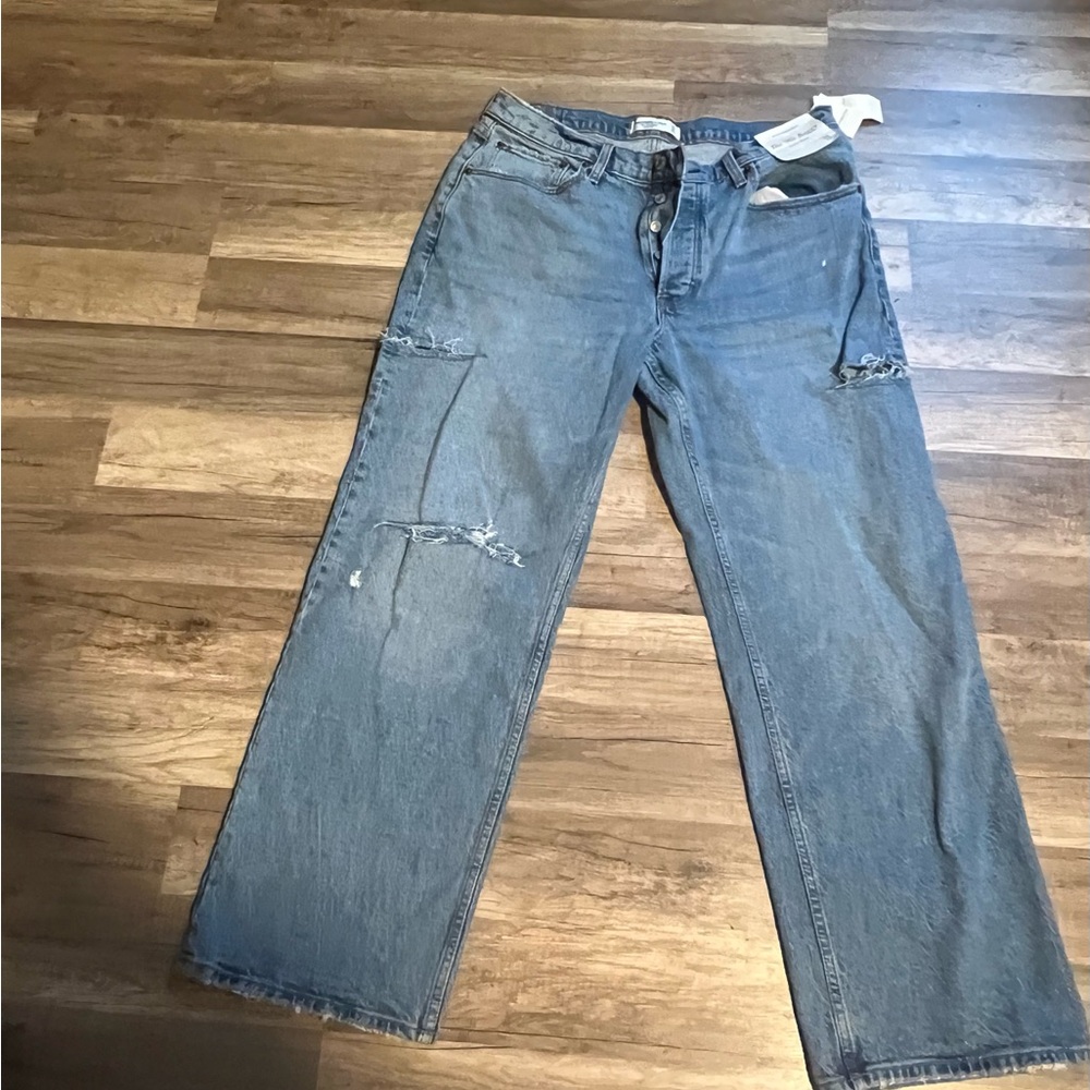 Abercrombie & Fitch Light 90’s Low Rise Baggy Jeans